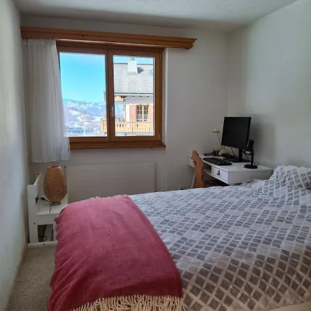 Type With Garden アパート